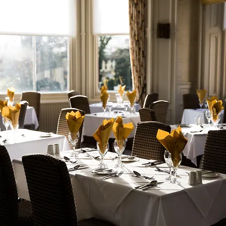 Летний дом Keswick Country House Hotel *