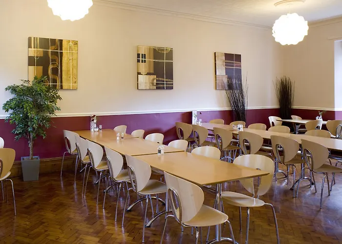 Keswick Country House Hotel *