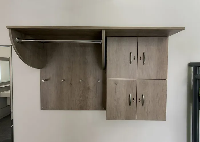 Keswick Country House Hotel *