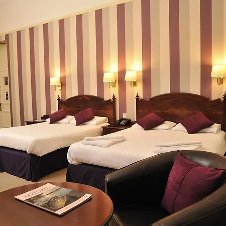 Keswick Country House Hotel *